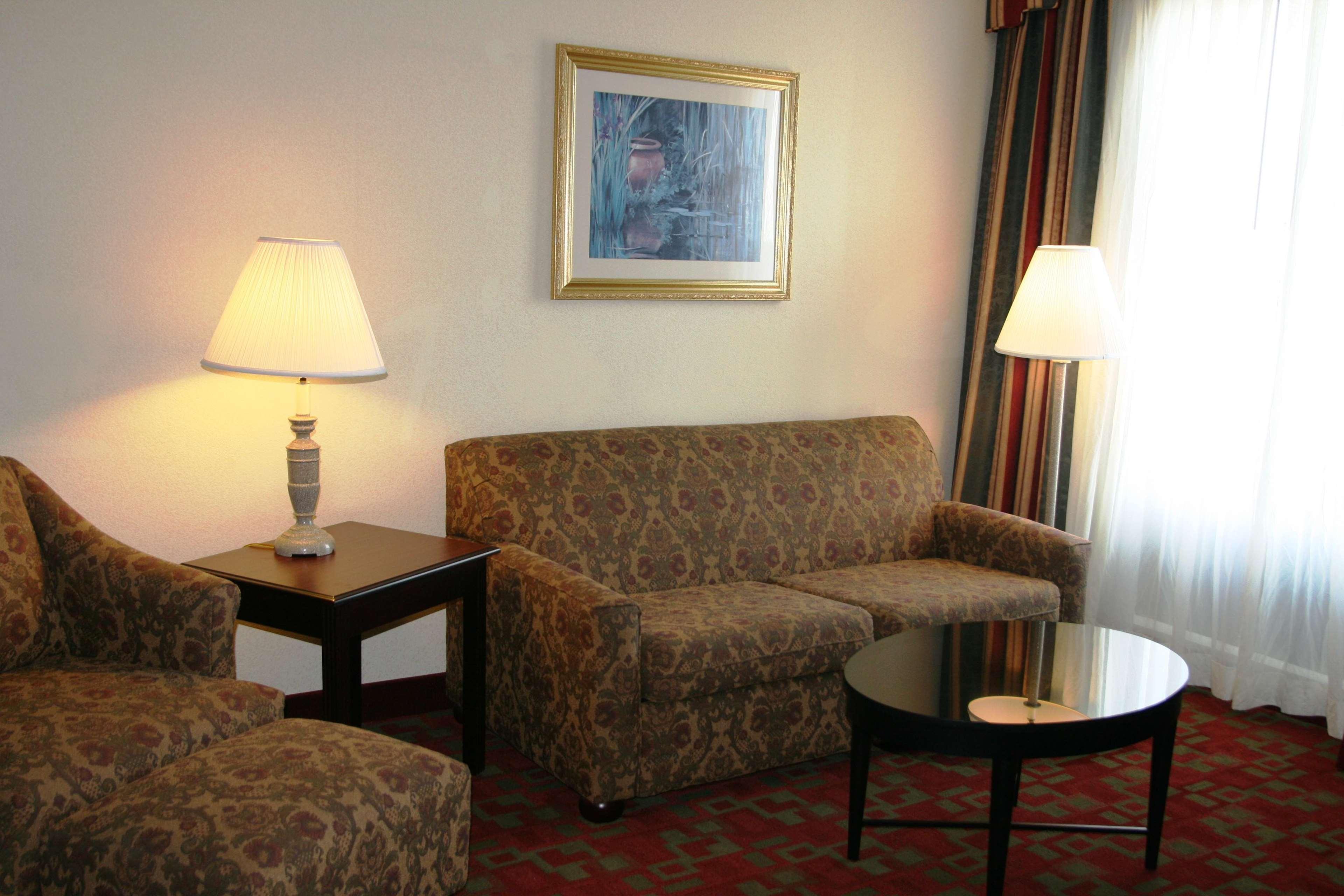 Hampton Inn Кантон Номер фото