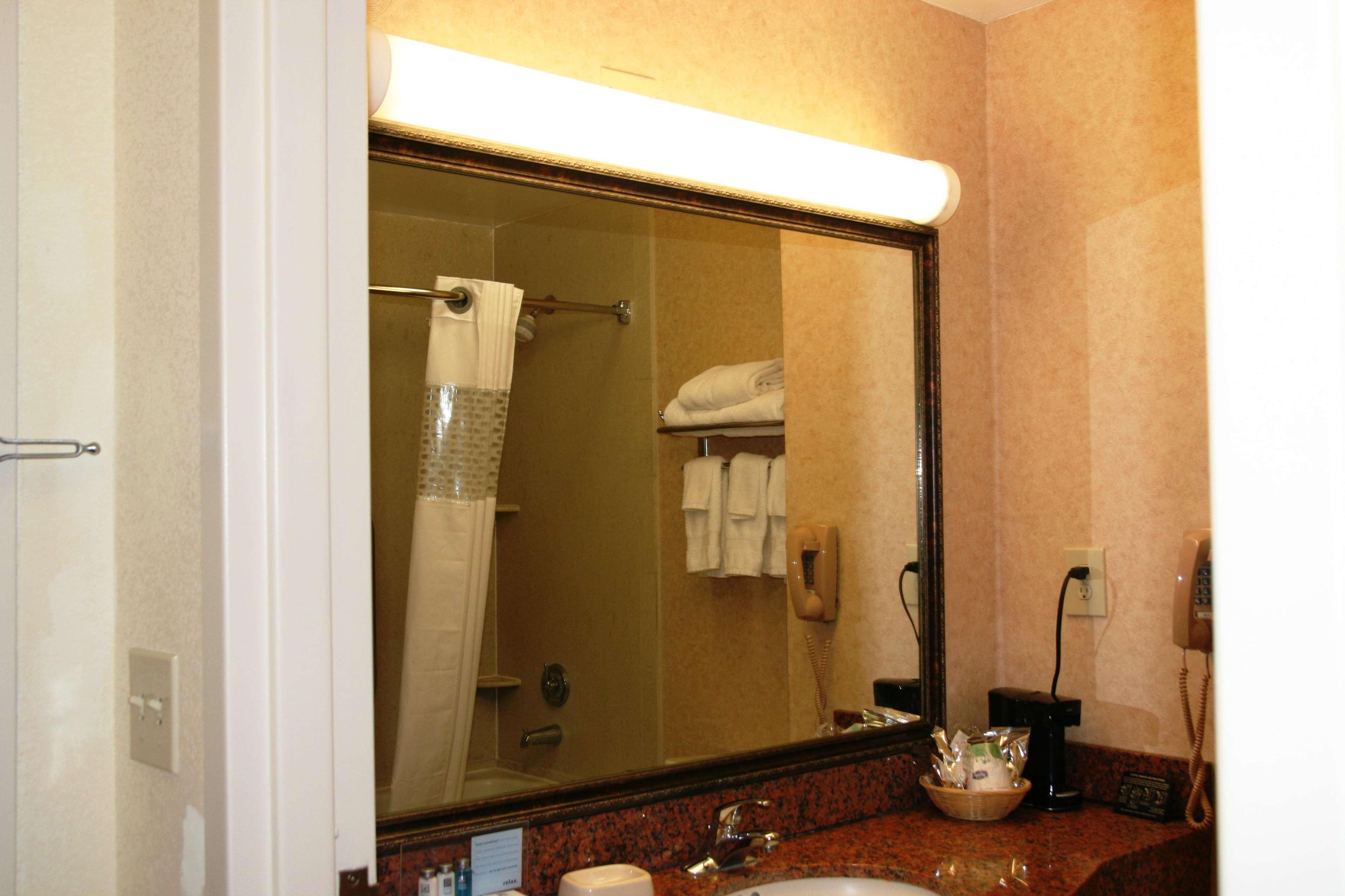 Hampton Inn Кантон Номер фото
